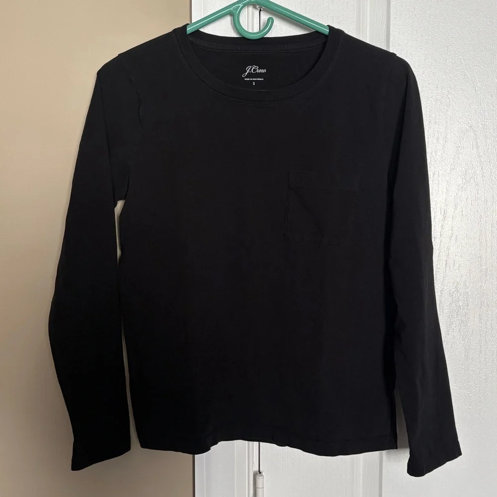 J. Crew Women’s 100% Cotton Crewneck Long Sleeve Shirt. Size Small.